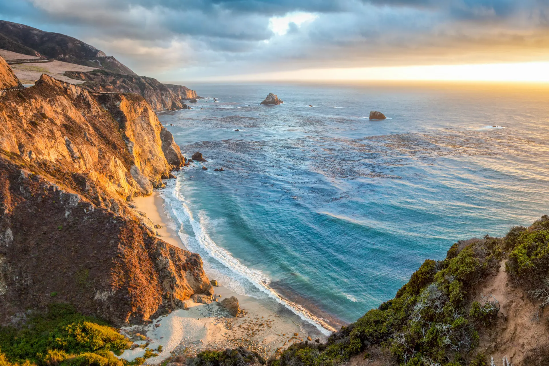Living in Tennessee vs California | WindRiver Luxury Living