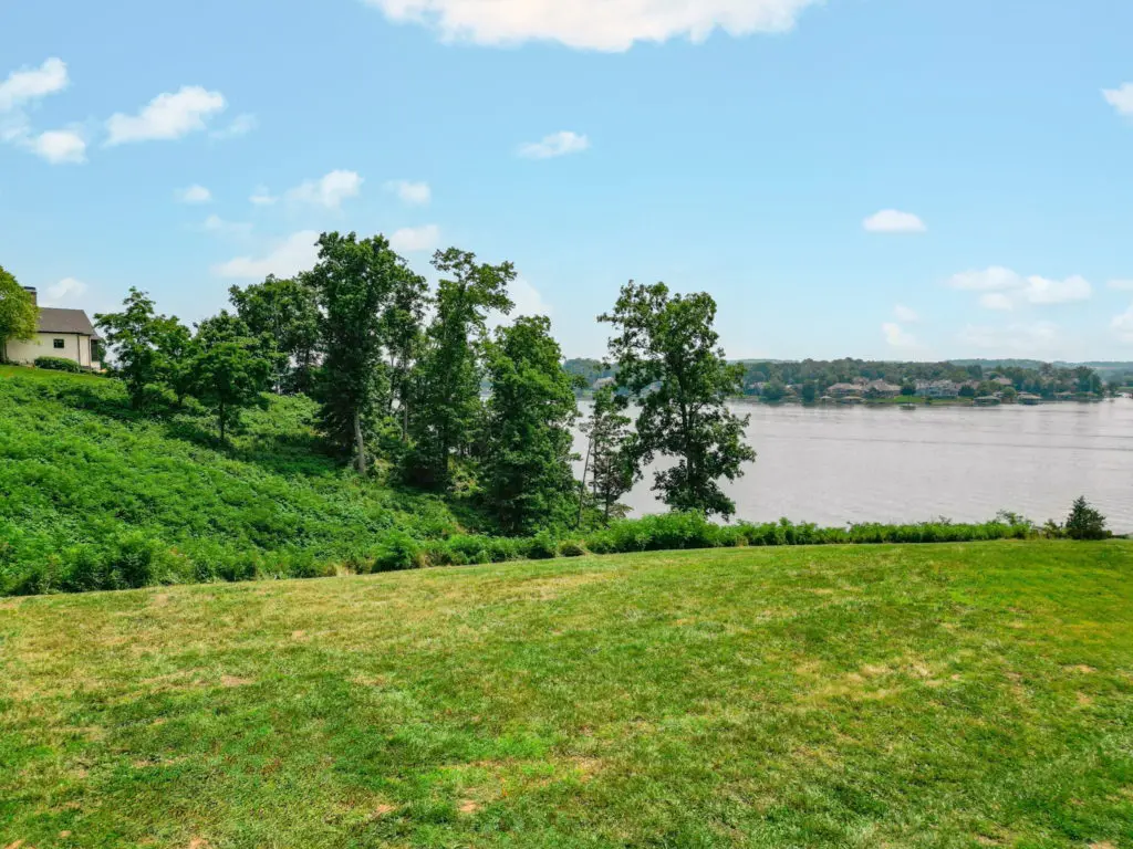 Image #5 for 1999 Taffrail Drive