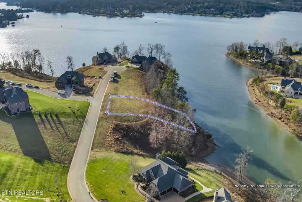 Elevation image #3 for 1668 Taffrail Drive.