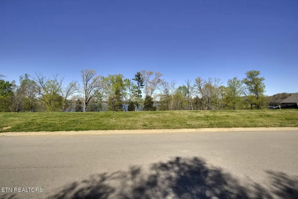 Elevation image #2 for 16718 Lighthouse Pointe Drive.