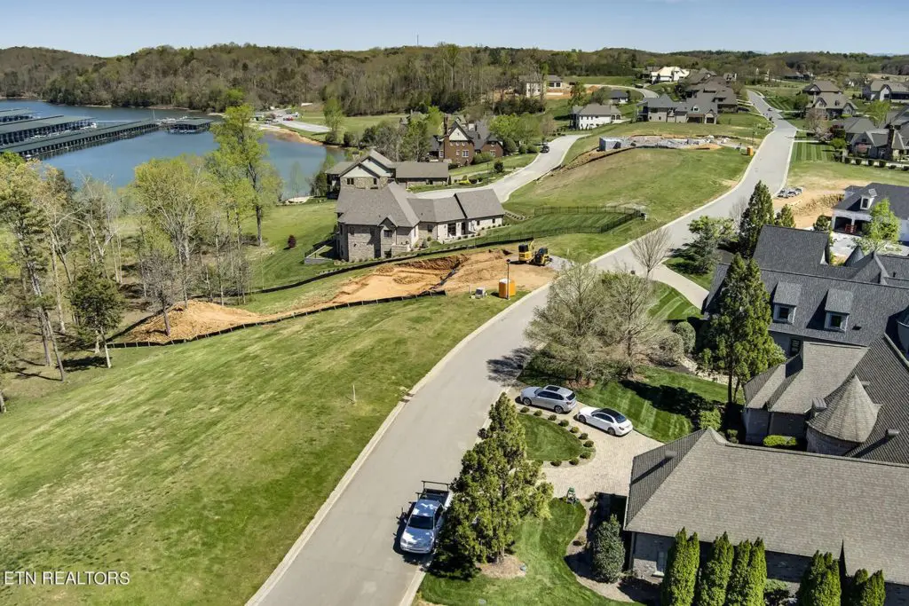 Elevation image #3 for 16718 Lighthouse Pointe Drive.