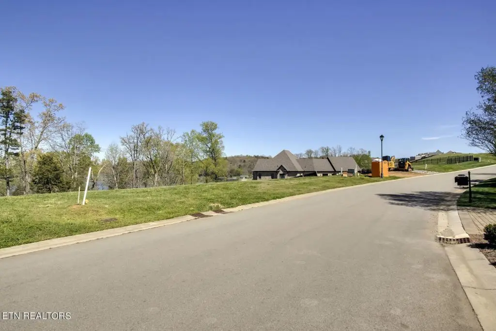Elevation image #4 for 16718 Lighthouse Pointe Drive.