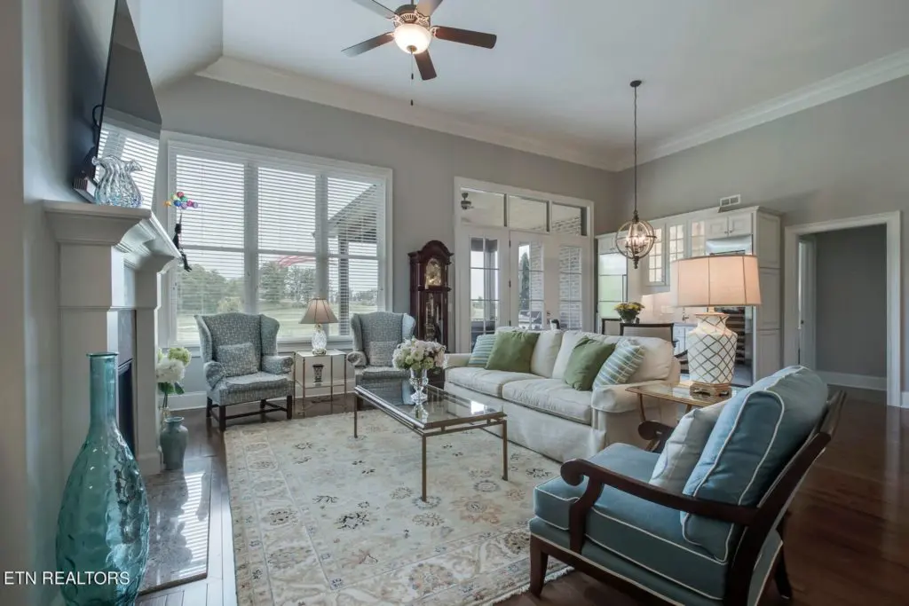 Image #6 for 274 E Highlands Circle