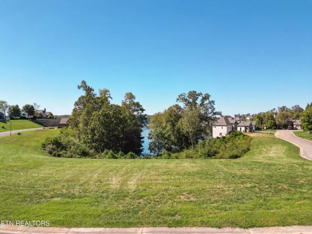 Elevation image #1 for 2030 Marina Way.