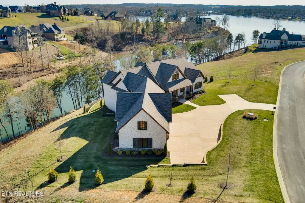 Elevation image #3 for 1481 Halyard Rd.