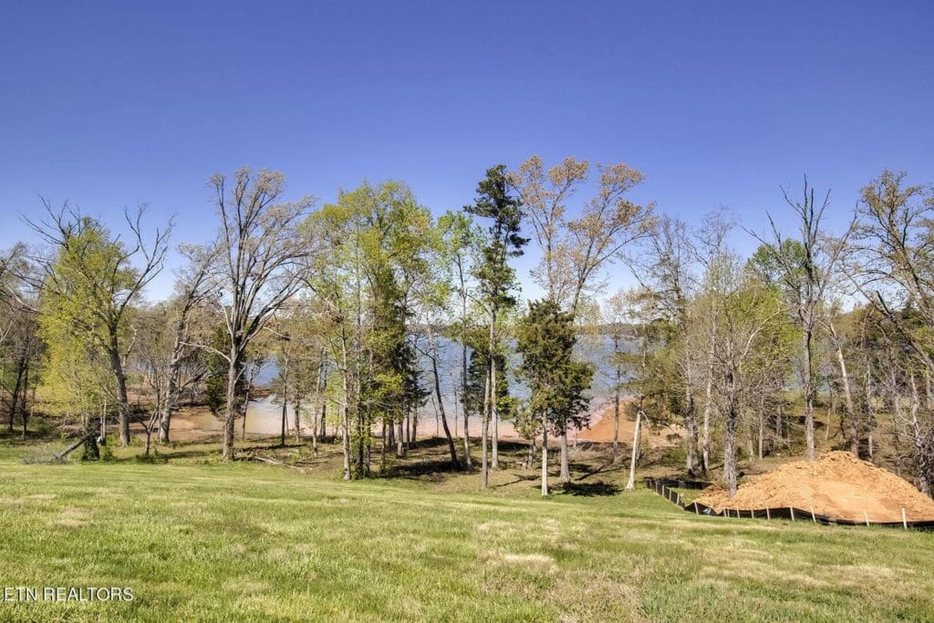 Image #7 for 16718 Lighthouse Pointe Drive