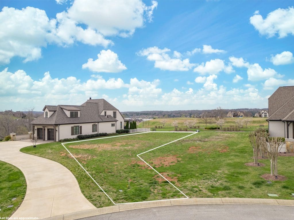 Elevation image #4 for 138 E. Highlands Circle.